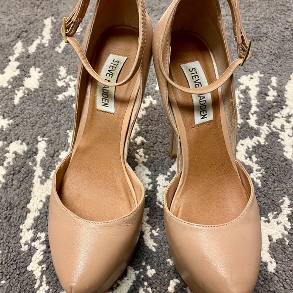 Steve Madden Platform Heels - Picture 3 of 4